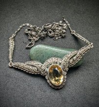 Lade das Bild in den Galerie-Viewer, Antikes Jugendstil Art Deco Collier 800 Silber Citrin Markasit alt ca. 1920
