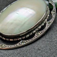 Lade das Bild in den Galerie-Viewer, Art Deco Jugendstil Anhänger Silber 800 Abalone Markasit
