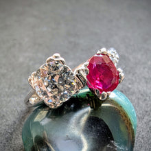 Lade das Bild in den Galerie-Viewer, Toi et Moi Ring 14k 585 Gold Rubin 0,50 Ct Diamant 0,60 Ct antik c. 1920 RG 52
