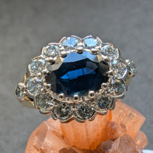 Lade das Bild in den Galerie-Viewer, Art Deco Entourage Ring 585 Gold blauer Saphir 1 Ct Diamant 0,53 Ct RG 54/55 S
