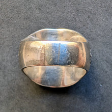 Load image into Gallery viewer, Ring Heiliger Georg Drachentöter 800 Silber alt antik c. 1920 RG 64 S
