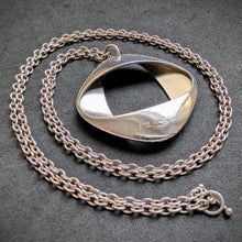 Load image into Gallery viewer, Georg Jensen Collier 368 Henning Koppel Sterling Silber 925 Anhänger &amp; Kette S
