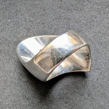 Load image into Gallery viewer, Vintage Georg Jensen Denmark No. 91 Designer Ring Sterling Silver 925 RG 52 S
