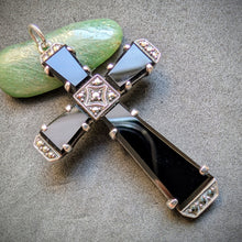 Load image into Gallery viewer, Art Deco Kreuz Anhänger min 800 Silber Onyx Markasit alt c. 1920 S
